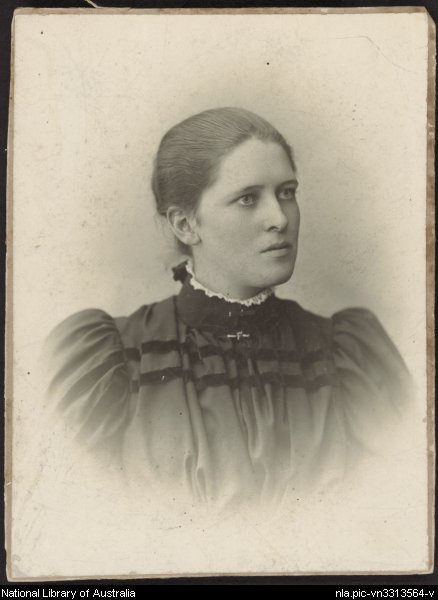 Photo of photos/Mary Ann McLennan bn Armidale 1856 portrait